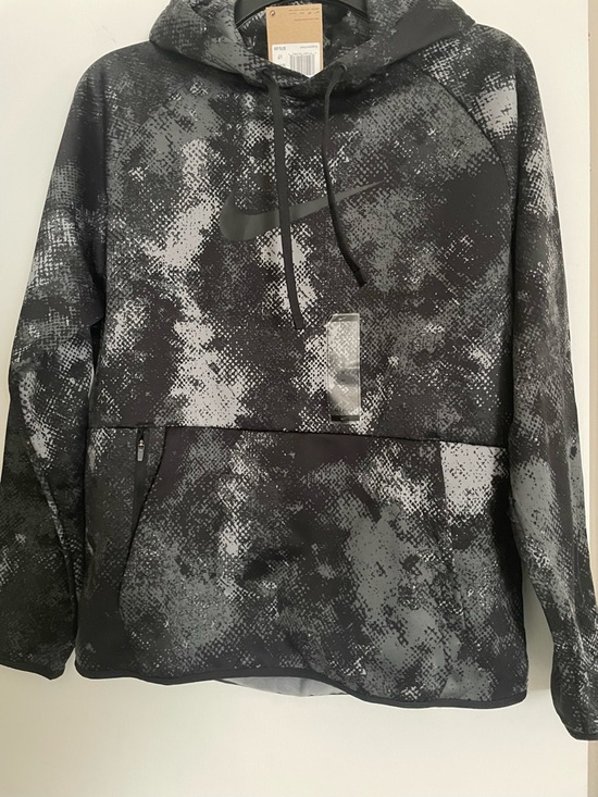Nike Other - Nike Black & Gray Pullover Hoodie